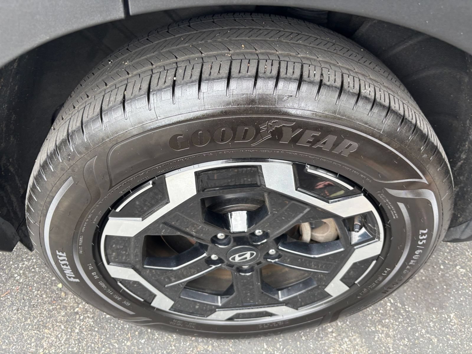 Used 2026 Hyundai Santa Fe SEL AWD/4WD image 32