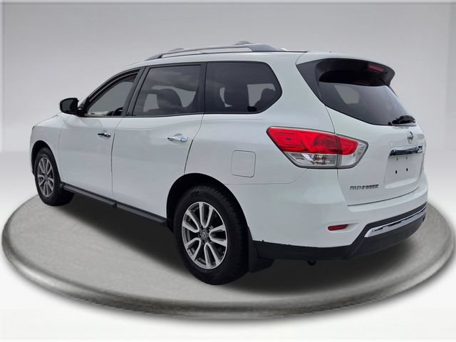 Used 2016 Nissan Pathfinder S FWD image 12