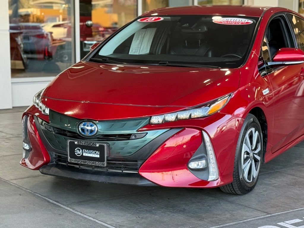 Certified 2018 Toyota Prius Prime Advanced image 3