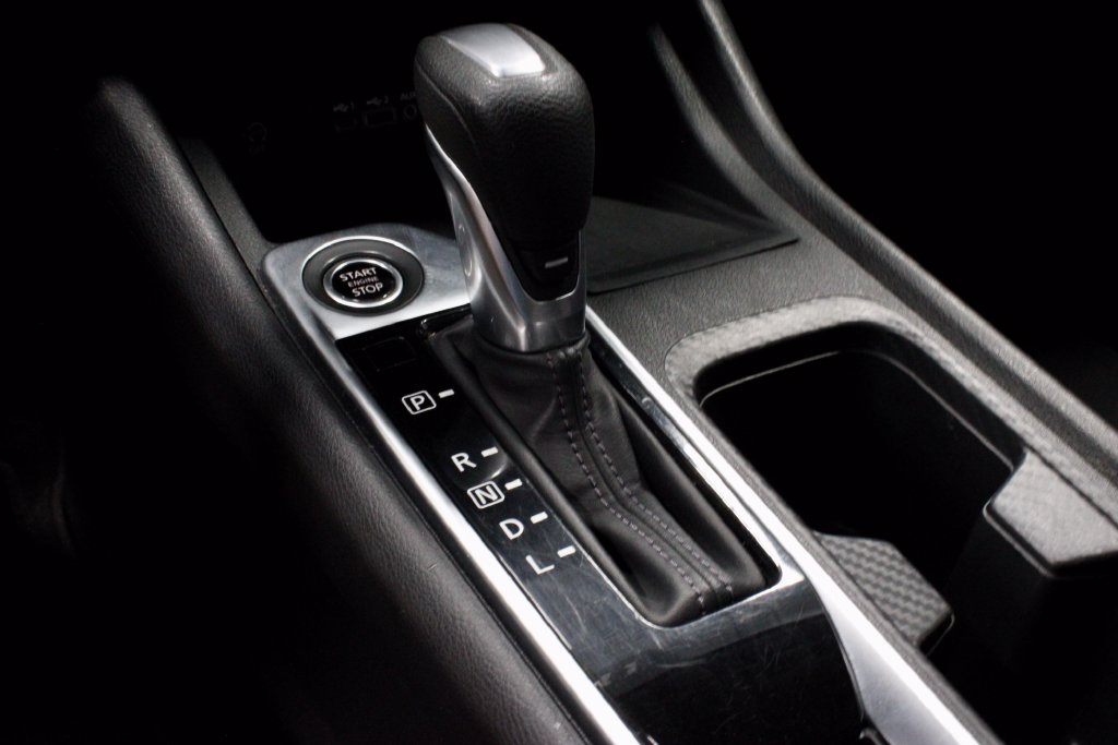 Certified 2024 Nissan Sentra SV FWD image 30