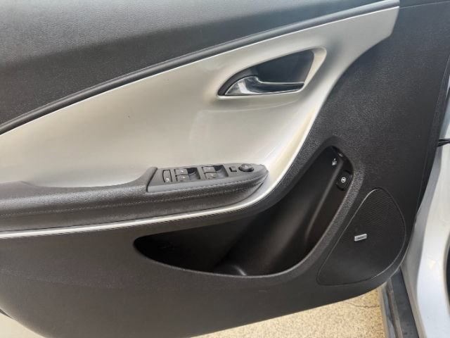 Used 2013 Chevrolet Volt Premium w/ Premium Trim Package FWD image 23