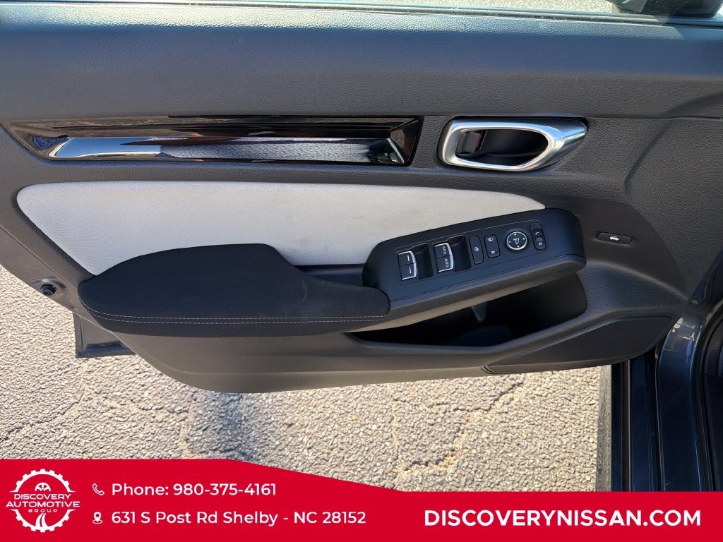 Used 2023 Honda Civic EX image 10