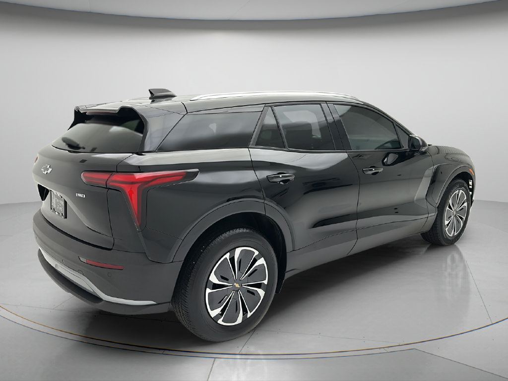 Used 2024 Chevrolet Blazer EV LT AWD/4WD image 5