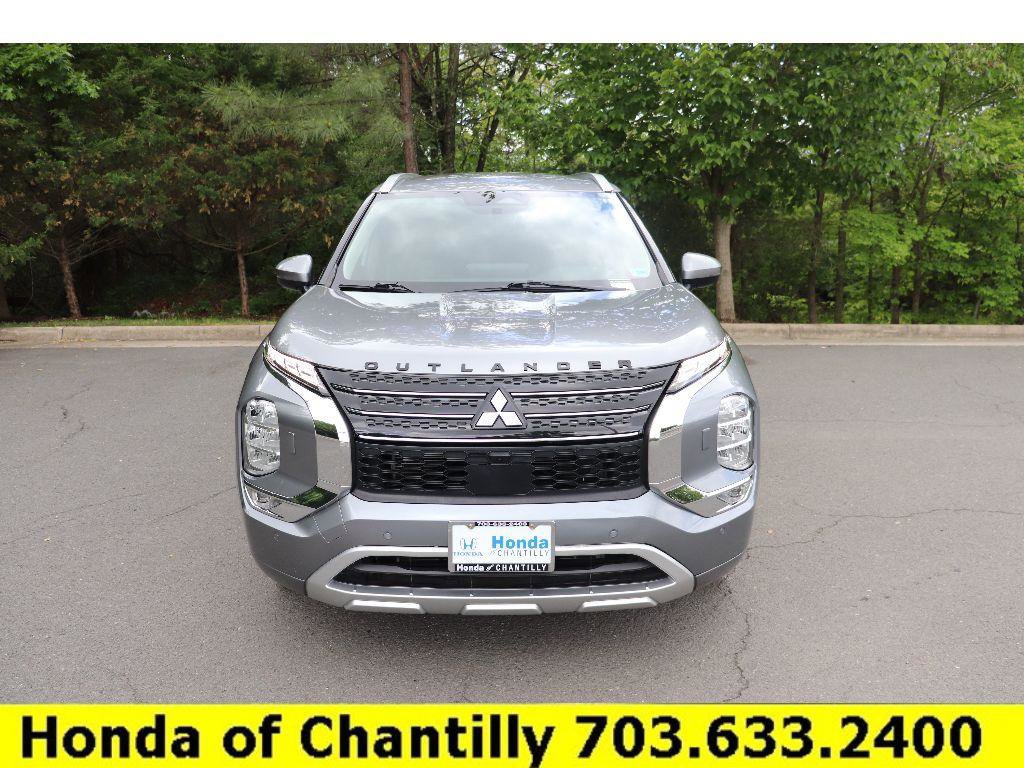 Used 2022 Mitsubishi Outlander SEL AWD/4WD image 2