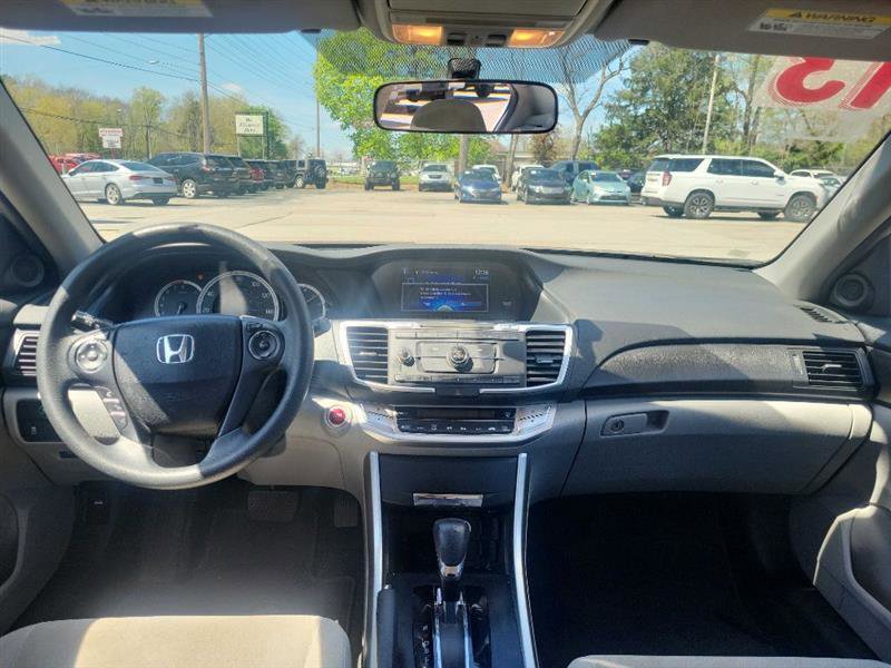Used 2013 Honda Accord EX image 10