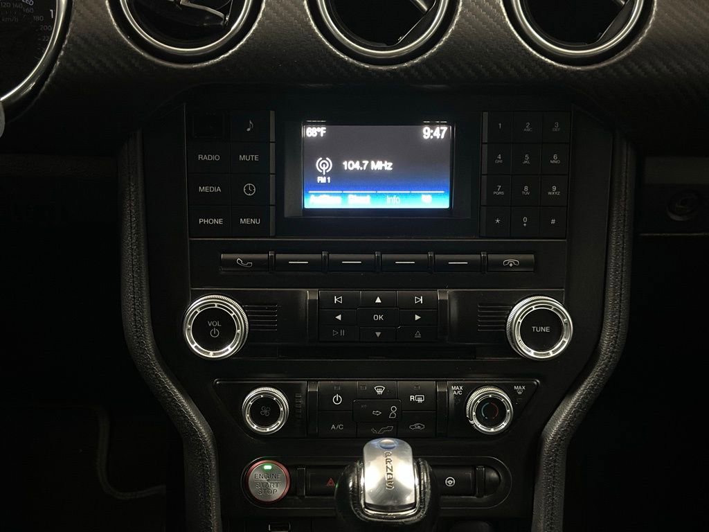 Used 2018 Ford Mustang EcoBoost image 19