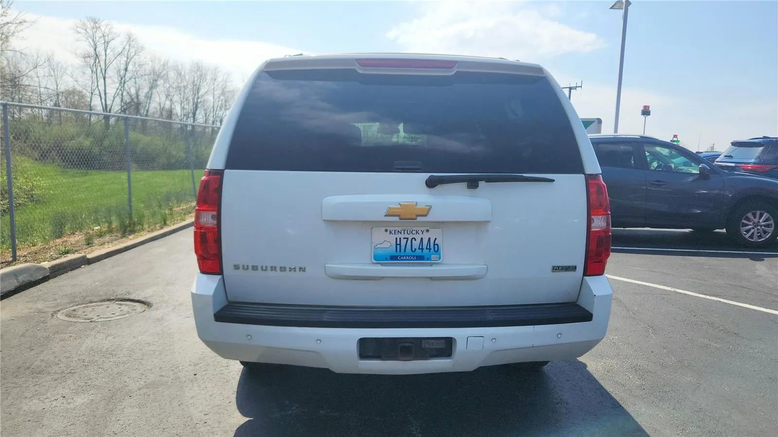 Used 2012 Chevrolet Suburban LT w/ Luxury Package image 3