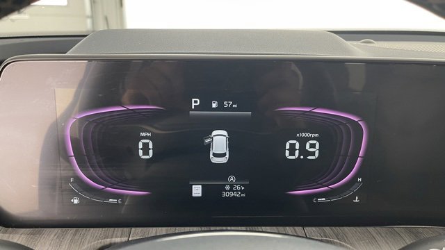 Used 2023 Kia Telluride EX w/ EX Captain's Chair Package image 39