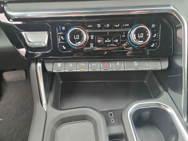 New 2026 GMC Sierra 3500 Denali w/ Denali Reserve Package image 15