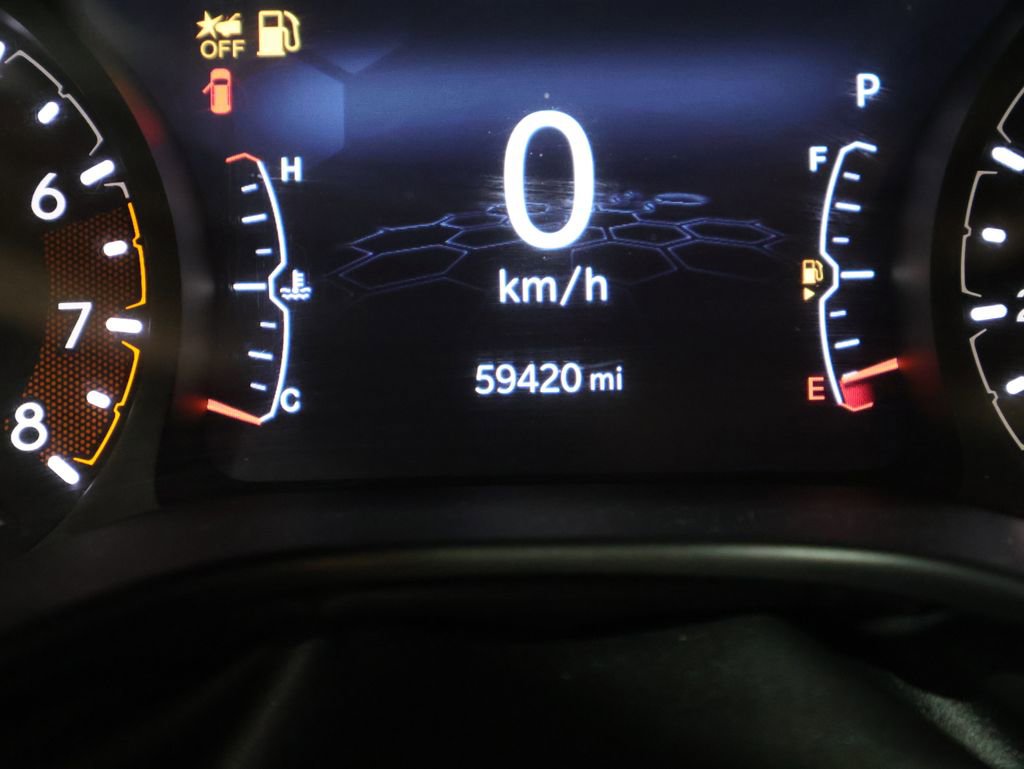 Certified 2022 Jeep Compass Limited w/ Sun and Sound Group image 38