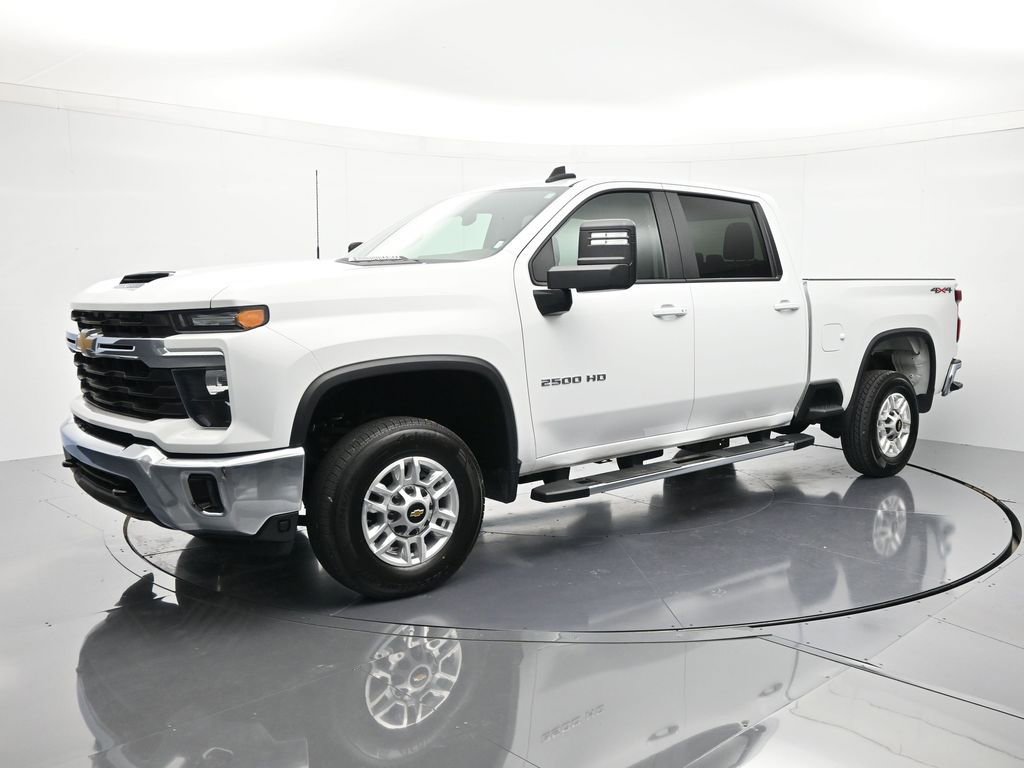 Used 2025 Chevrolet Silverado 2500 LT w/ Convenience Package AWD/4WD image 1
