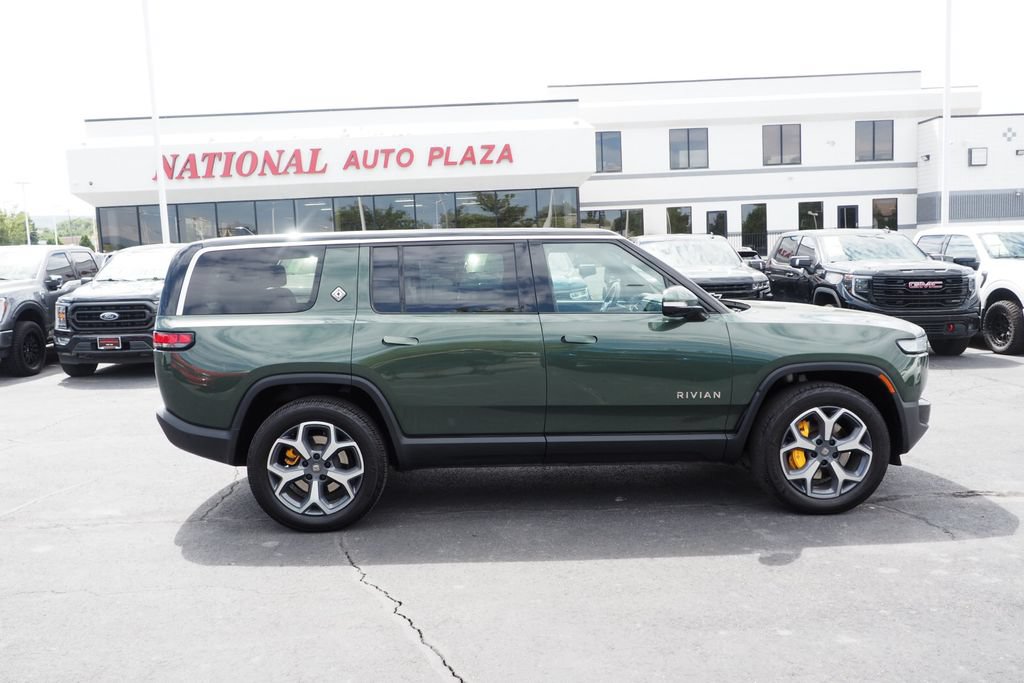 Used 2024 Rivian R1S Adventure Quad AWD/4WD image 4