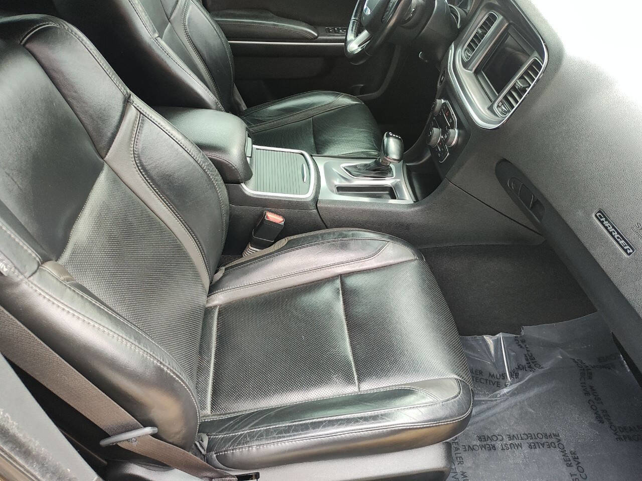 Used 2020 Dodge Charger SXT w/ Leather Interior Group image 42