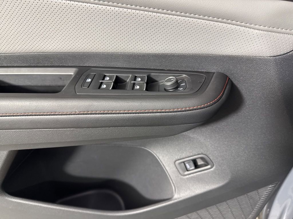 Used 2024 Volkswagen Atlas Peak Edition SEL image 26