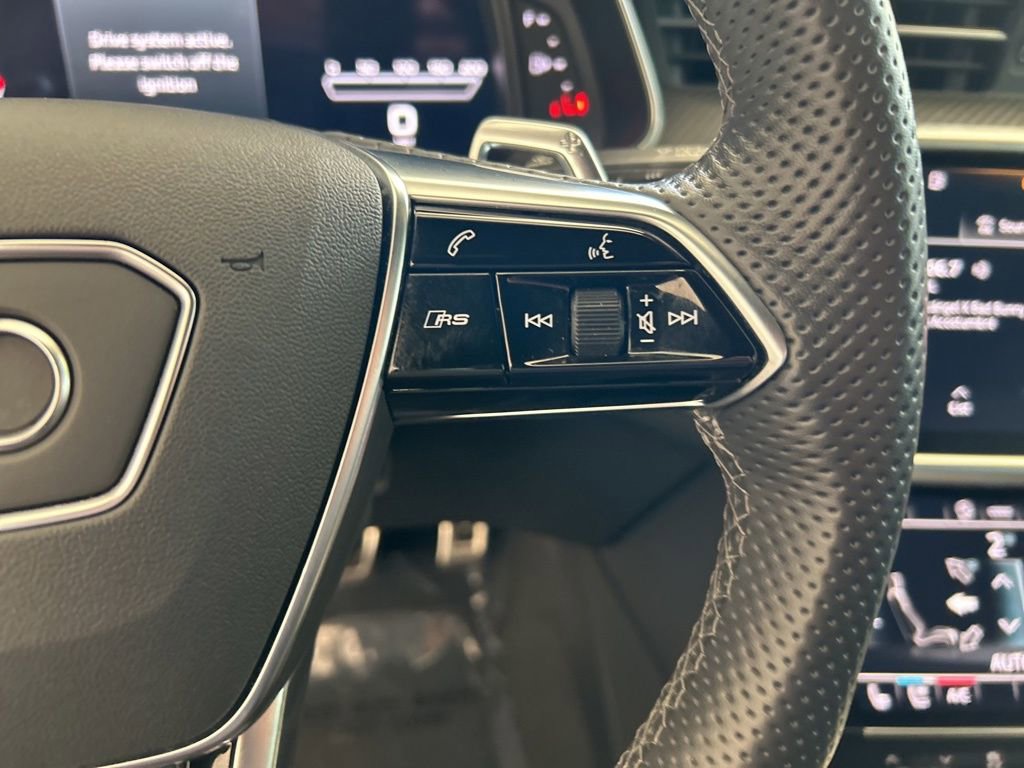 Used 2022 Audi RS 6 w/ Carbon Optic Package image 9