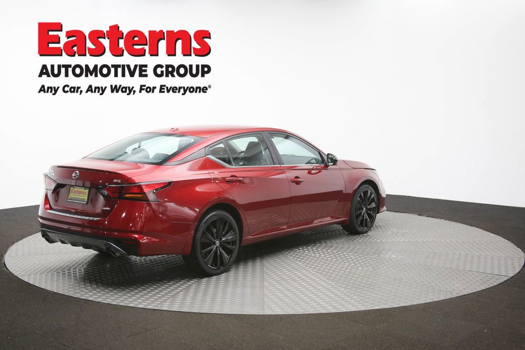Used 2022 Nissan Altima 2.5 SR AWD/4WD image 41