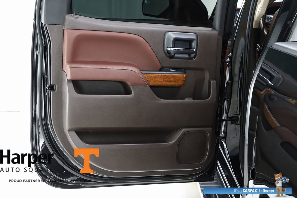 Used 2018 Chevrolet Silverado 1500 High Country image 17