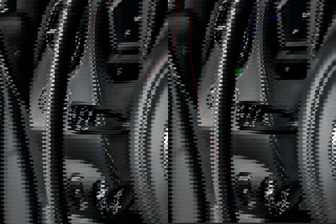 Used 2018 McLaren 720S Performance image 29