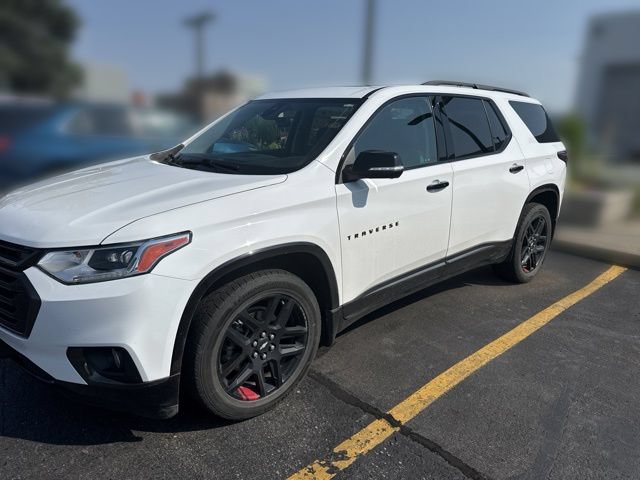 Used 2021 Chevrolet Traverse Premier w/ Redline Edition AWD/4WD image 38