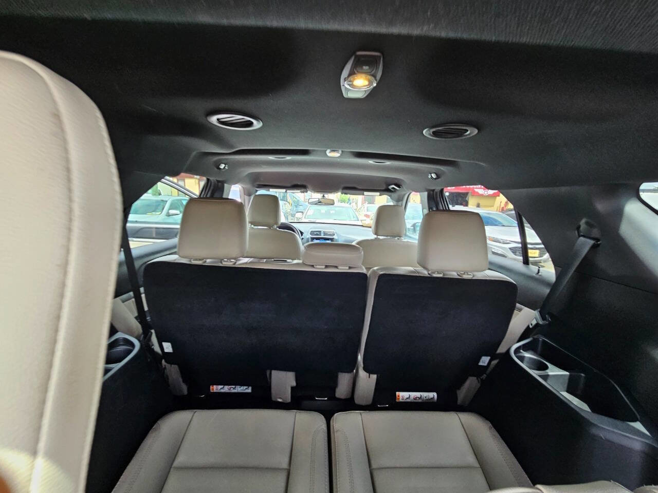 Used 2017 Ford Explorer Platinum AWD/4WD image 24