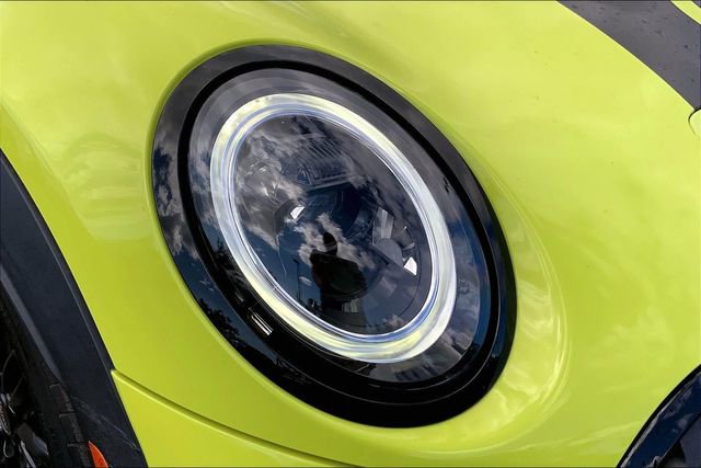 Used 2022 MINI Cooper S image 26