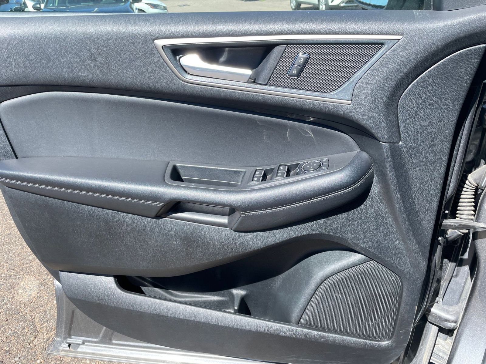 Used 2024 Ford Edge SEL image 20