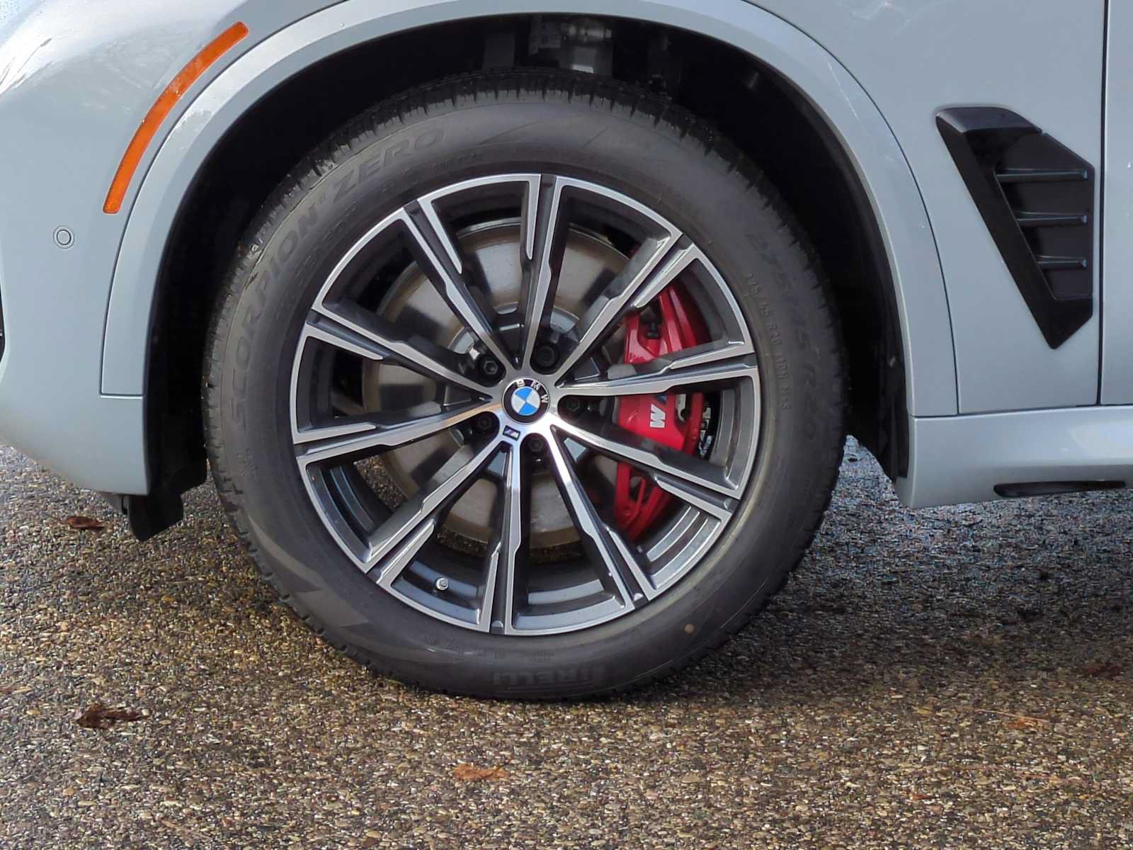 New 2026 BMW X5 M60i AWD/4WD image 13