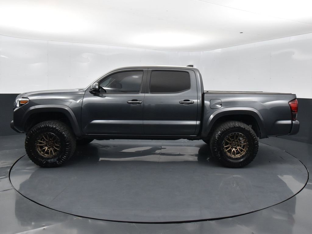 Used 2023 Toyota Tacoma SR5 image 9