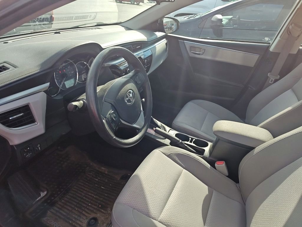 Used 2014 Toyota Corolla LE FWD image 7
