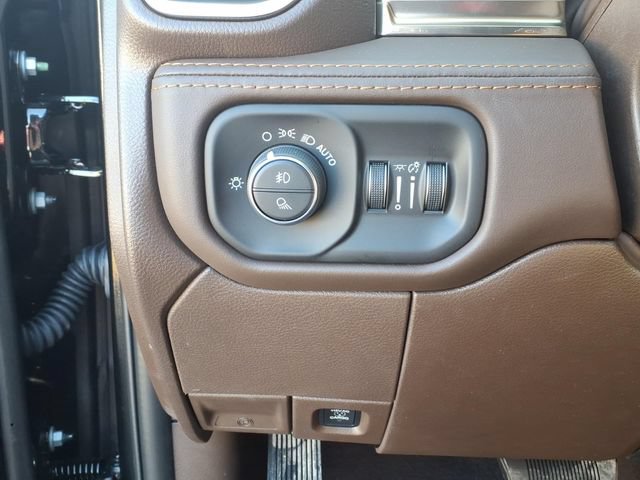 New 2026 RAM 3500 Longhorn AWD/4WD image 16