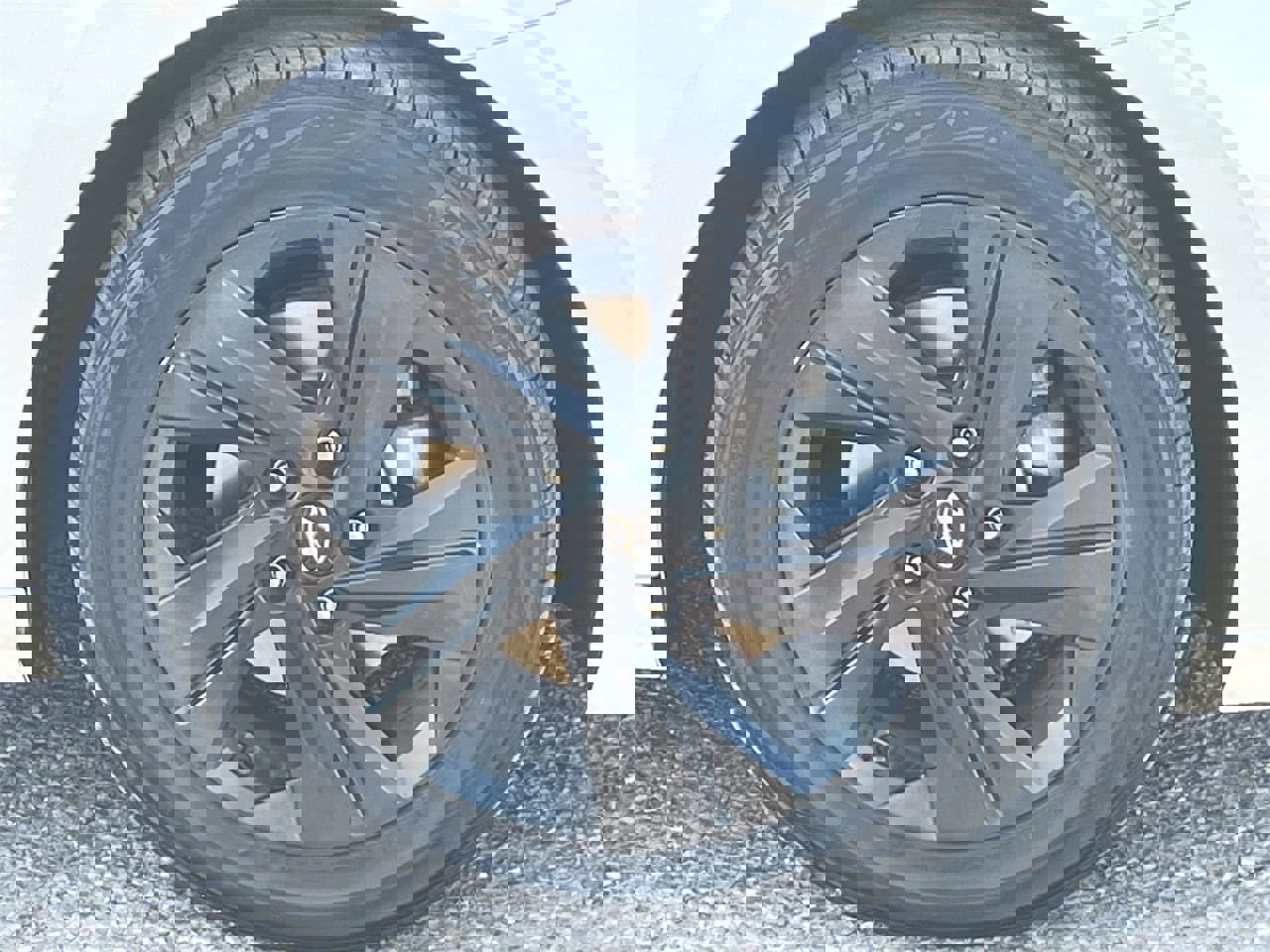 Certified 2022 Hyundai Elantra SEL w/ Convenience Package image 9