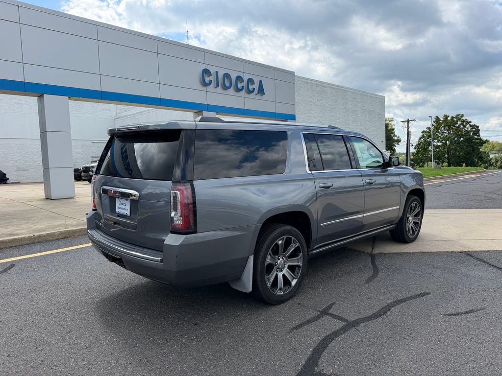 Used 2018 GMC Yukon XL Denali w/ Denali Ultimate Package AWD/4WD image 7