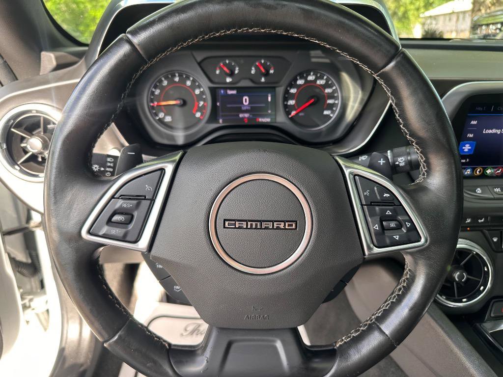 Used 2020 Chevrolet Camaro LT w/ Technology Package RWD image 32