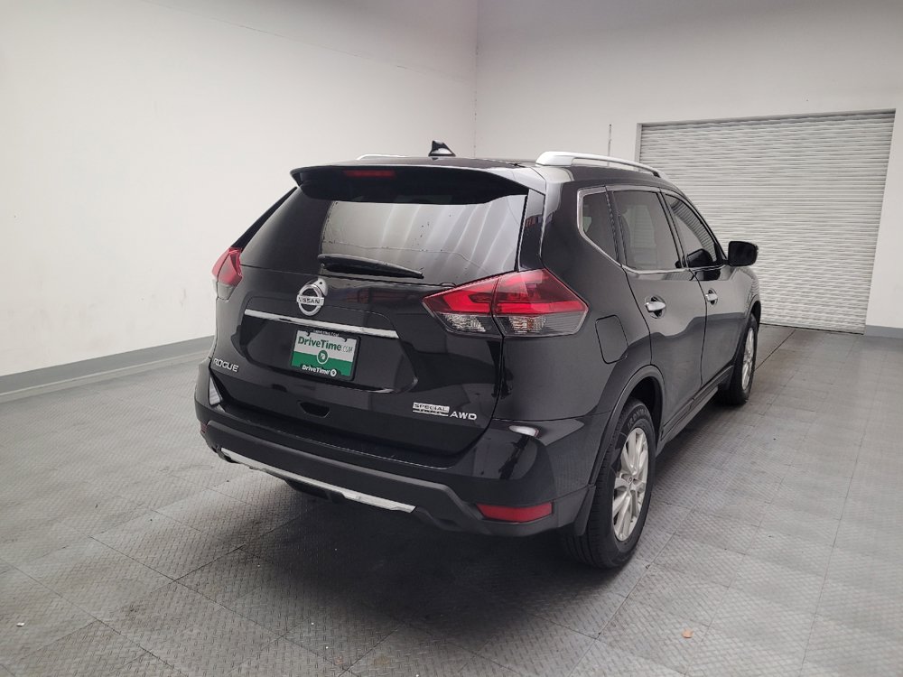 Used 2019 Nissan Rogue S w/ Special Edition Package AWD/4WD image 9
