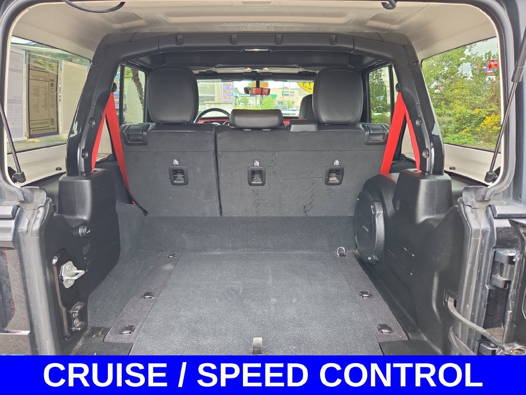 Used 2023 Jeep Wrangler Unlimited Rubicon 4xe AWD/4WD image 17