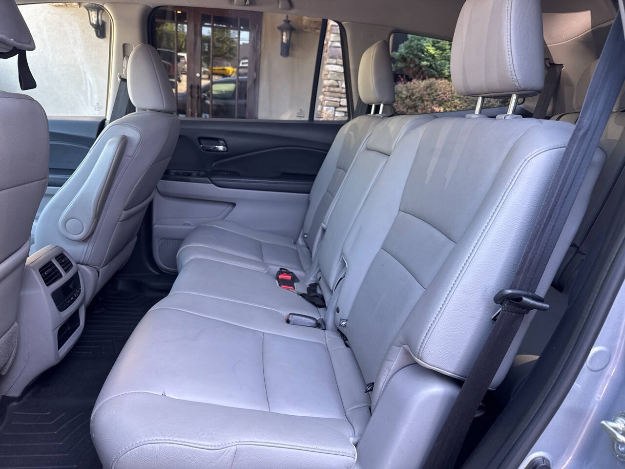 Used 2018 Honda Pilot EX-L image 8