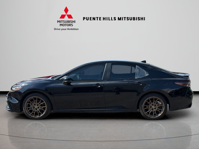 Used 2024 Toyota Camry SE FWD image 6