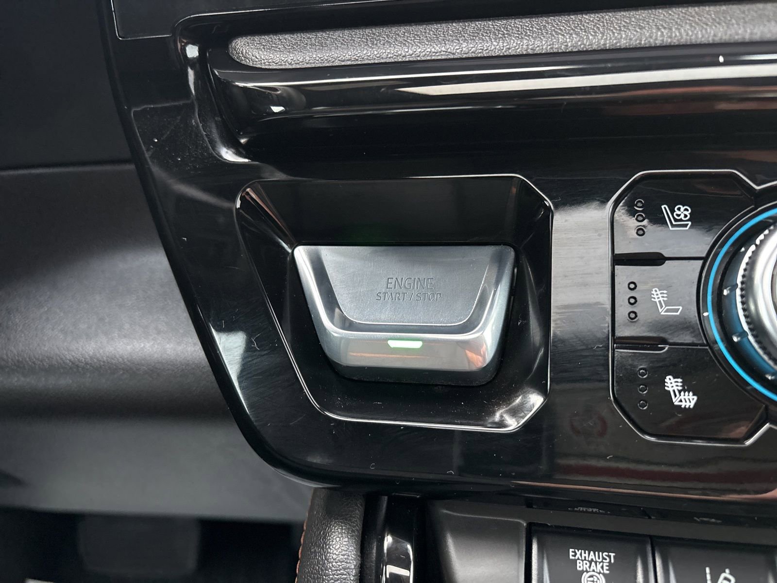 Used 2026 GMC Sierra 2500 AT4 w/ AT4 Premium Plus Package image 26