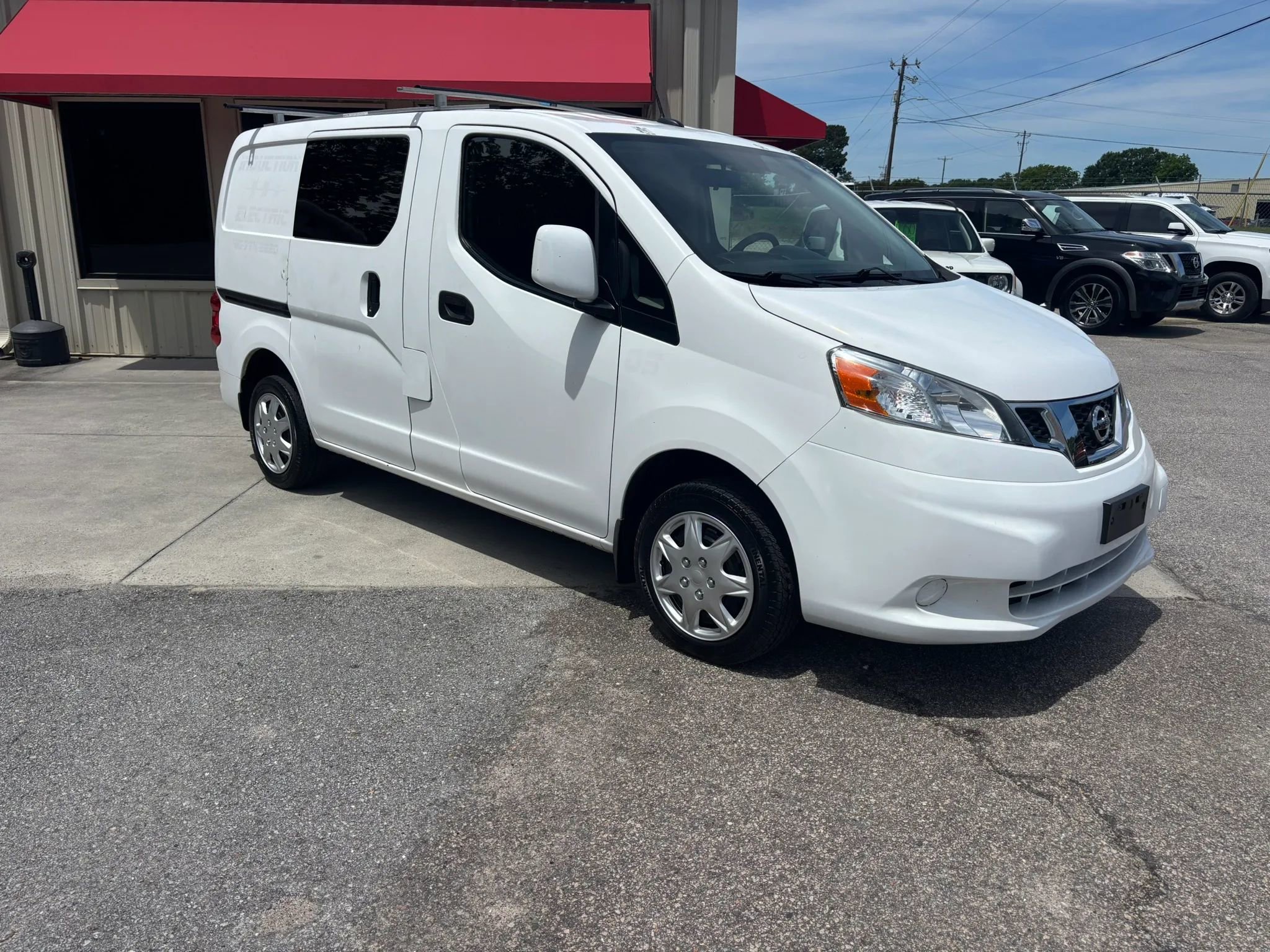Used 2017 Nissan NV200 SV w/ Technology Package FWD image 5