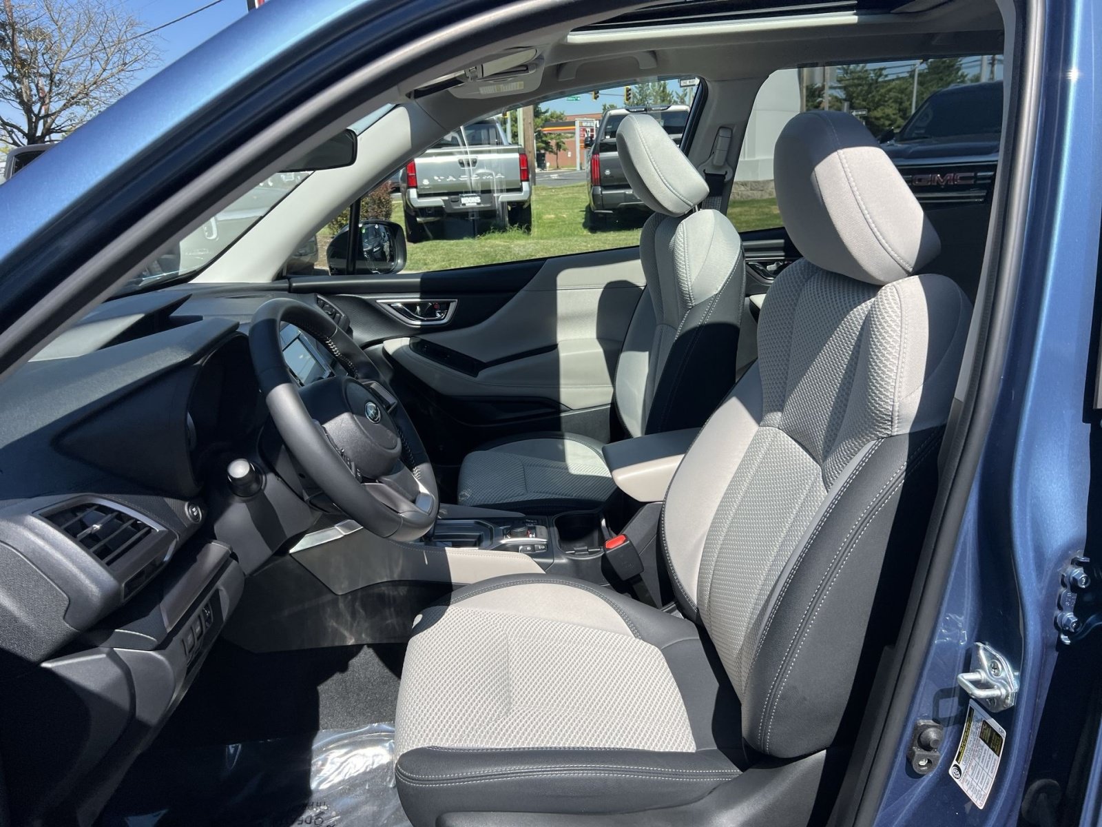 Used 2024 Subaru Forester Premium AWD/4WD image 13