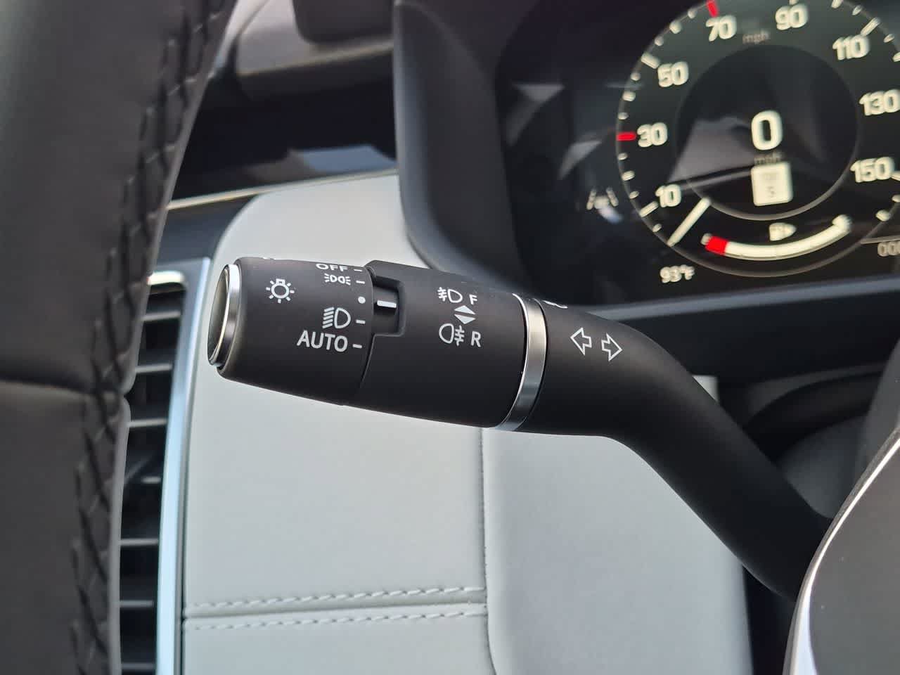 New 2026 Land Rover Discovery S AWD/4WD image 29