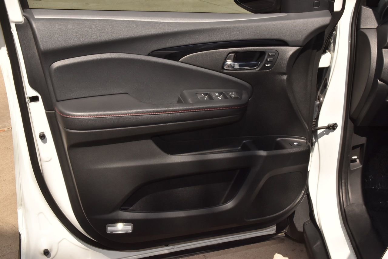 Used 2022 Honda Ridgeline Black Edition image 35