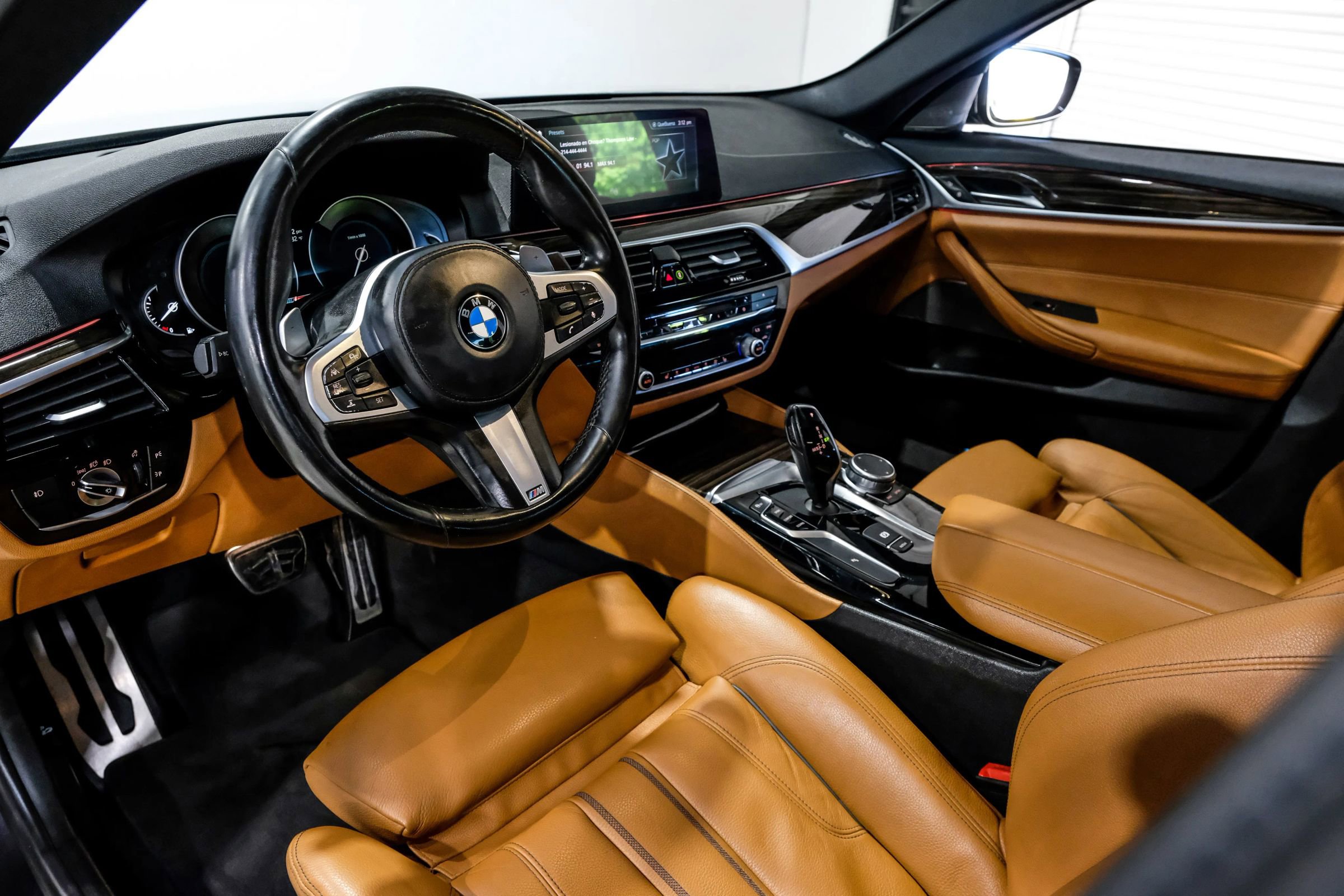 Used 2019 BMW 540i w/ M Sport Package RWD image 26