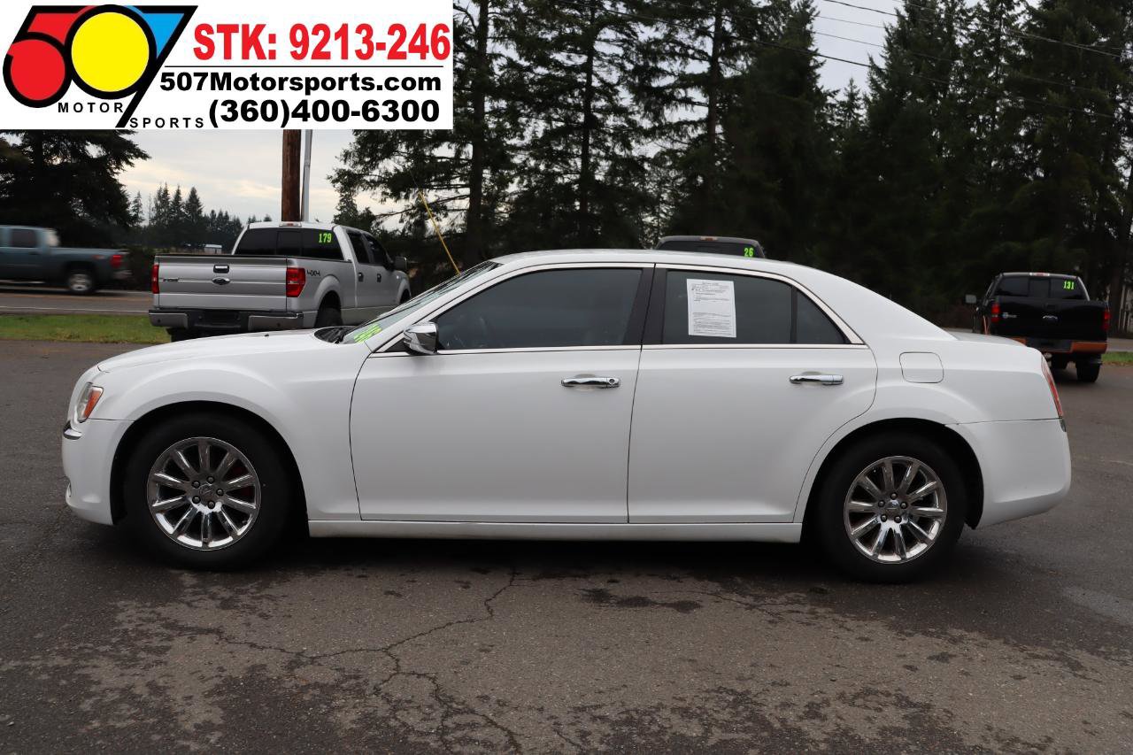 Used 2012 Chrysler 300 Limited RWD image 5