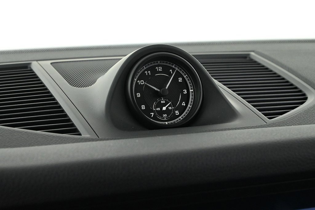 New 2026 Porsche Macan image 19