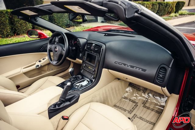 Used 2013 Chevrolet Corvette 427 w/ 1SB Preferred Equipment Group RWD image 24