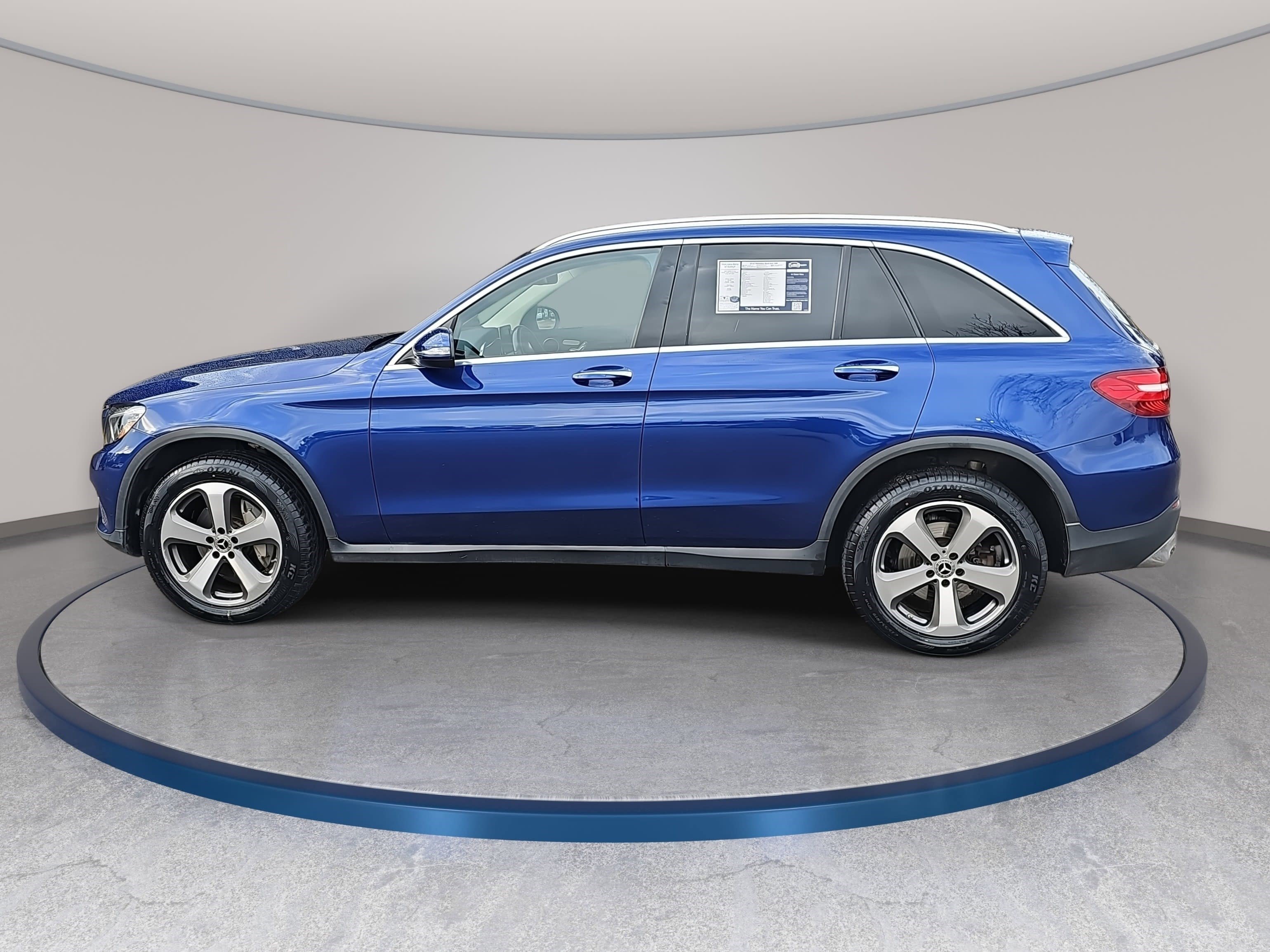 Used 2018 Mercedes-Benz GLC 300 image 8