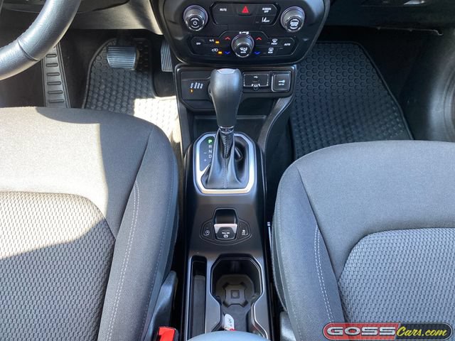 Certified 2023 Jeep Renegade Altitude w/ Convenience Group I AWD/4WD image 9
