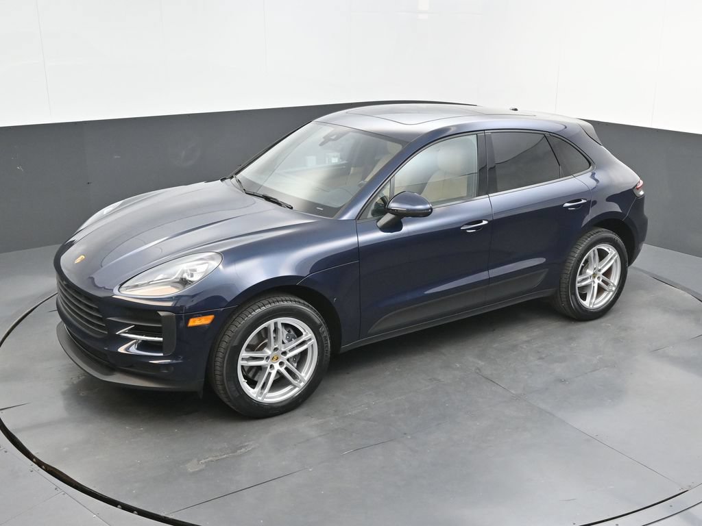 Certified 2021 Porsche Macan AWD/4WD image 23