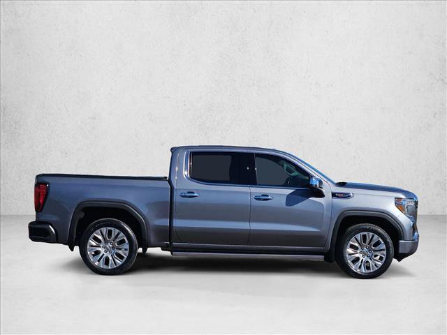 Used 2022 GMC Sierra 1500 Denali w/ Denali Premium Package AWD/4WD image 4
